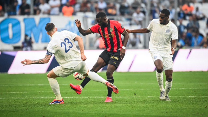 Marseille được đánh giá mạnh hơn Nice