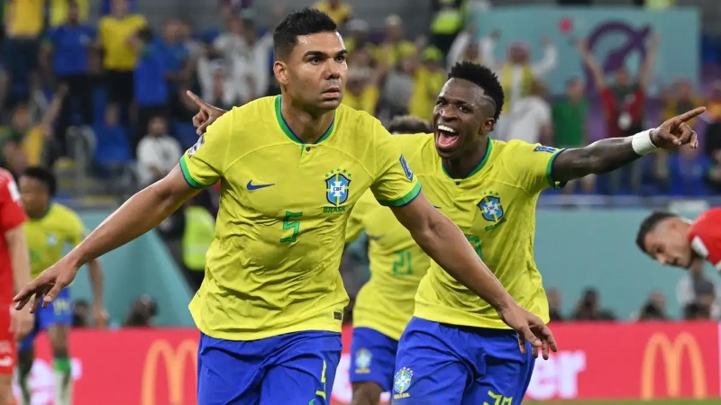 Selecao nâng cấp hàng thủ để hướng tới chức vô địch